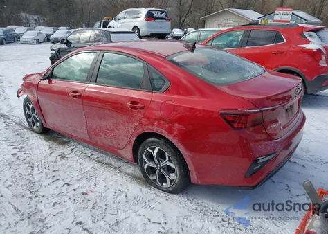 2021 Kia Forte Lxs z USA, uszkodzony, nr VIN 3KPF24AD9ME286862